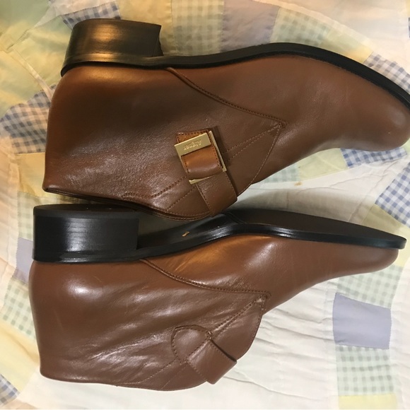 Etienne Aigner Leather Buckle Ankle Boots 10 - Picture 3 of 9
